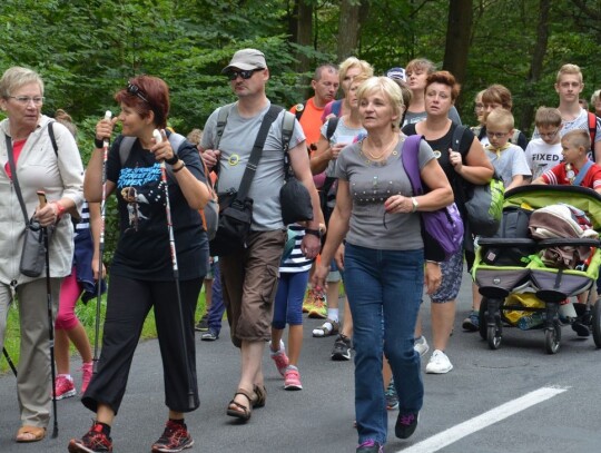 40. Opolska Pielgrzymka na Jasną Górę strumień kędzierzyński