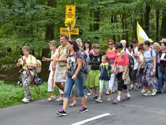 40. Opolska Pielgrzymka na Jasną Górę strumień kędzierzyński