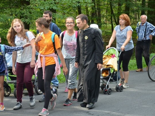 40. Opolska Pielgrzymka na Jasną Górę strumień kędzierzyński