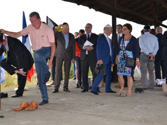 Odsłonięcie pamiątkowych tablic na stacji kolejowej w Koźlu