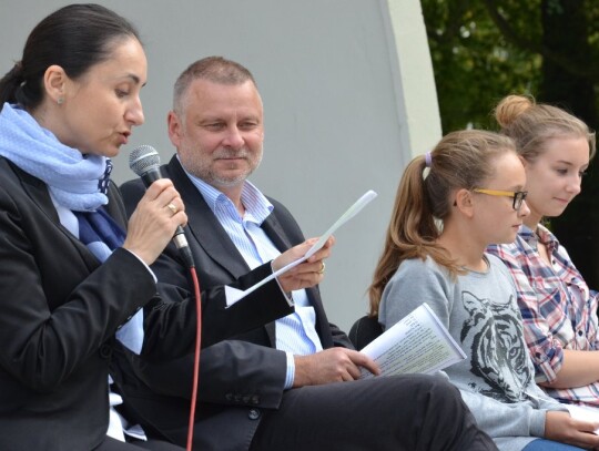 Wspólne czytanie "W pustyni i w puszczy" w kozielskiej muszli