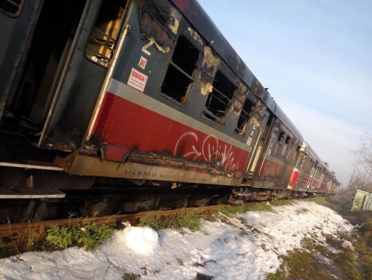 Spalone składy osobowe na stacji Kędzierzyn-Koźle