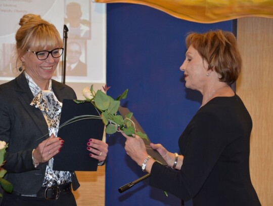 Dzień Edukacji Narodowej w powiecie kędzierzyńsko-kozielskim. Wręczenie nagród nauczycielom