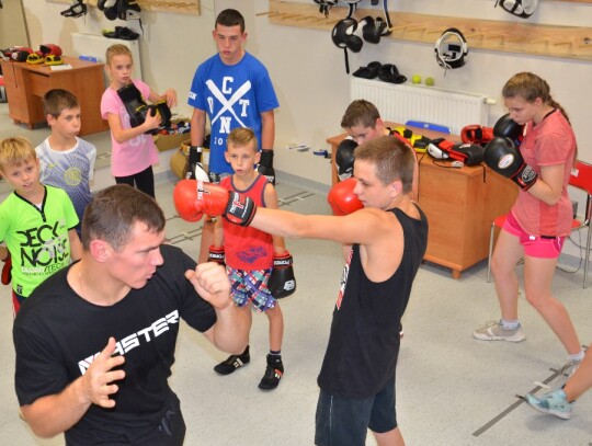 Mateusz Masternak poprowadził trening sekcji bokserskiej Chemika Kędzierzyn-Koźle