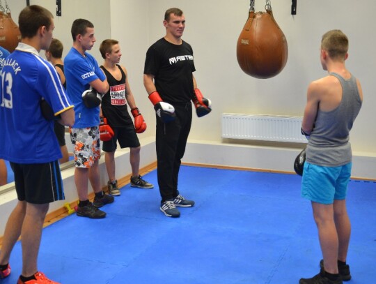 Mateusz Masternak poprowadził trening sekcji bokserskiej Chemika Kędzierzyn-Koźle