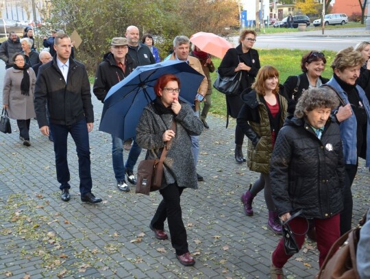 Czarny Protest w Kędzierzynie-Koźlu. Przemarsz ulicami miasta