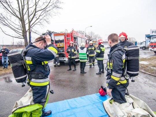 wyciek opole ratownictwo chemiczne. foto. opolskie ratownictwo (18)