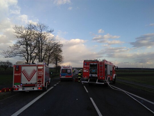 Wypadek na drodze z Zalesia do Sławięcic 06.04.2017