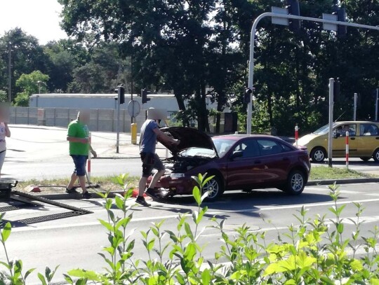 wypadek sygnalizacja swietlna (3)