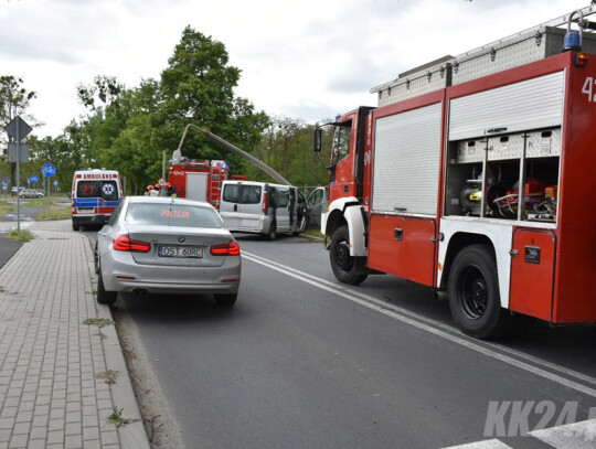 wypadek mostowa azoty bus (2)